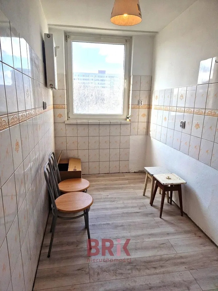 Sonstiges; fliesenboden, renovierungsbedürftig, tageslicht, rustikaler stil