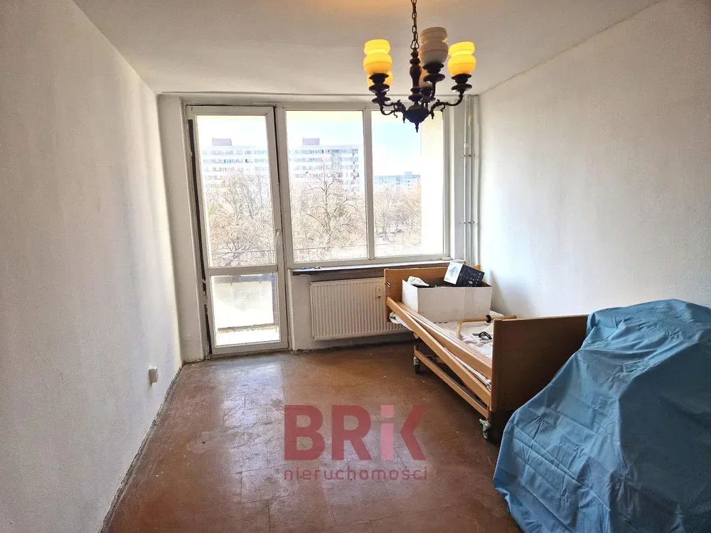 Schlafzimmer; blick, renovierungsbedürftig, tageslicht