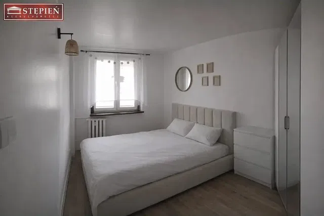 Schlafzimmer; tageslicht, moderner stil