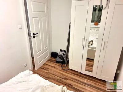 Chambre; parquet, lumière naturelle, style moderne