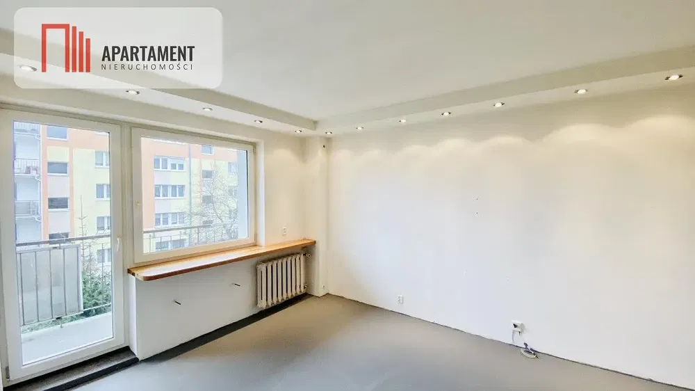 Дневна соба; поглед, природно светло