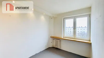 Спаваћа соба; поглед, потребна реновација