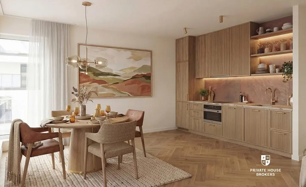 Cuisine; style moderne, parquet, lumière naturelle, électroménager