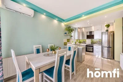 Cuisine; électroménager, lumière naturelle, style moderne, parquet