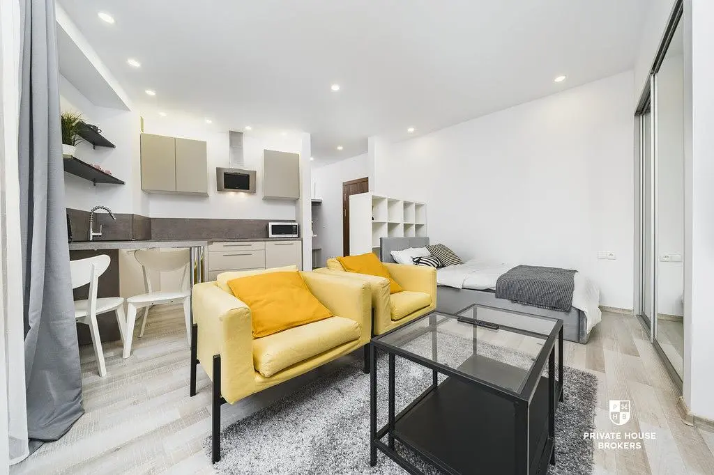 Wohnzimmer; tageslicht, moderner stil