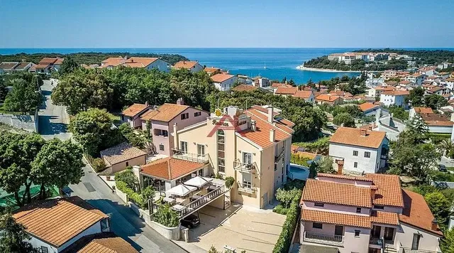 Haus und umgebung; blick