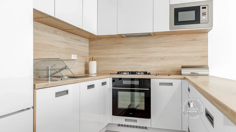 Küche; küchengeräte, renoviert, moderner stil