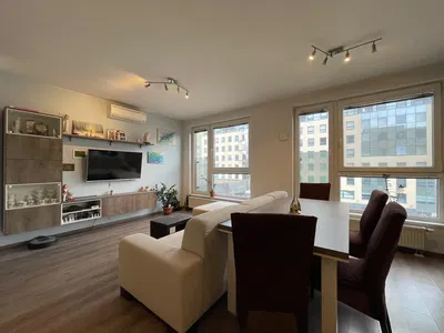 Wohnzimmer; tageslicht, moderner stil