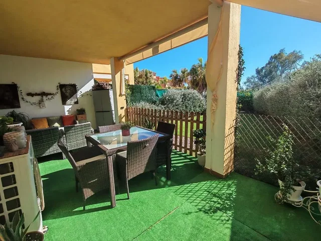 Terasa; výhled, přirozené světlo