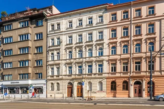 Kuća i okolina
