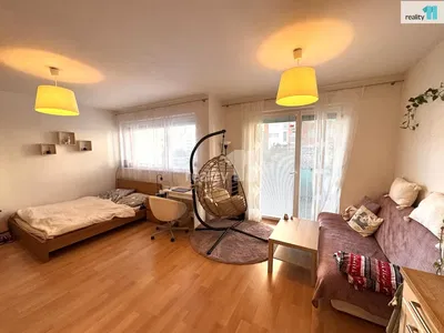 Schlafzimmer; holzboden, tageslicht, moderner stil