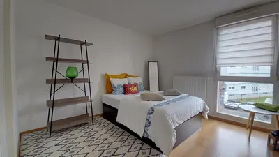 Spavaća soba; prirodno svjetlo, moderni stil