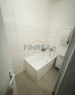 Banyo; fayans zemin