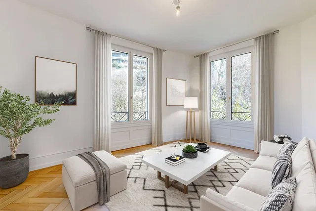 Wohnzimmer; tageslicht, holzboden, moderner stil, blick