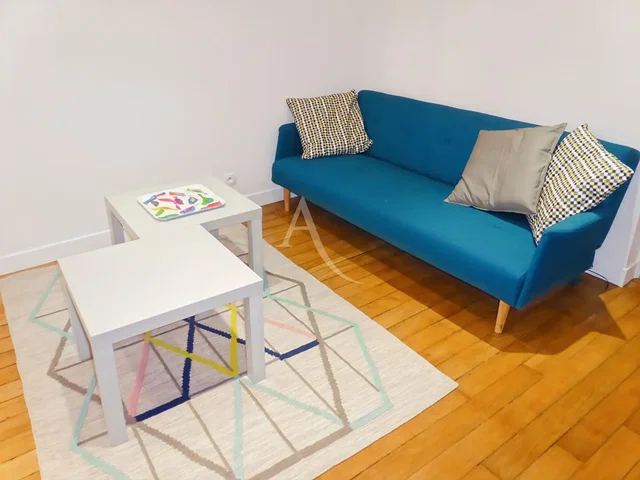 Soggiorno; stile moderno, luce naturale