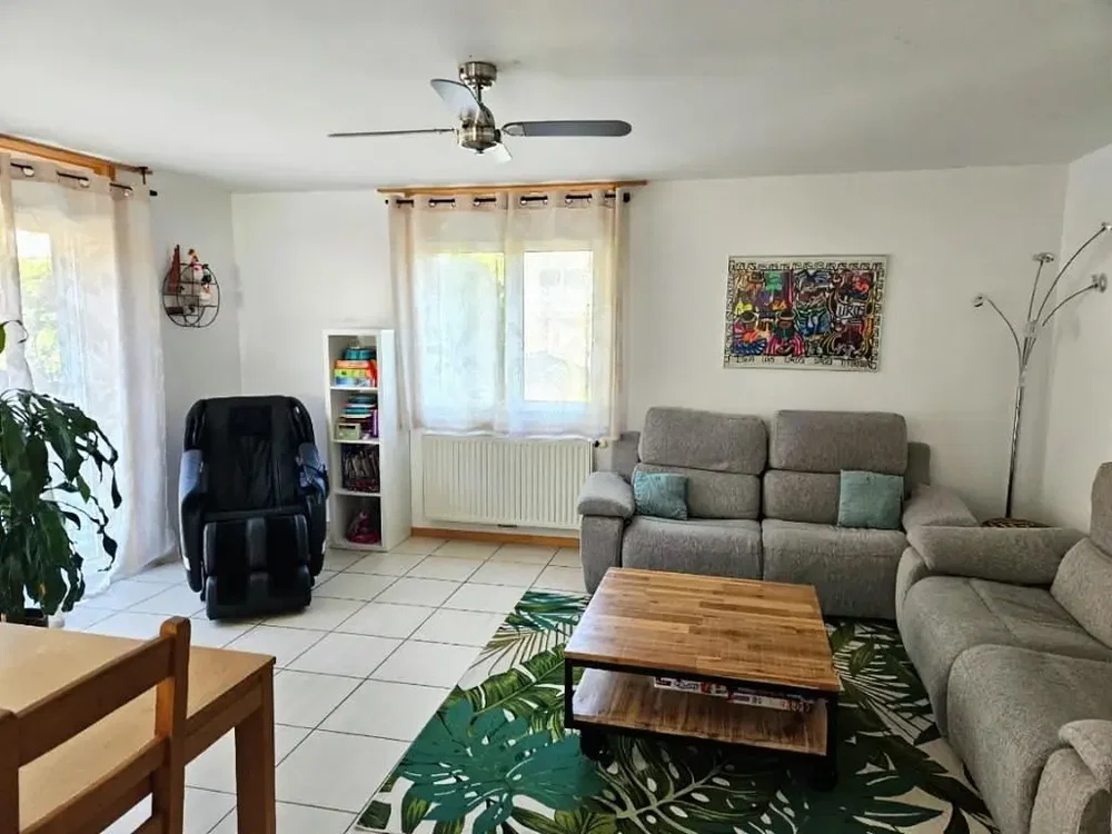 Wohnzimmer; tageslicht, moderner stil