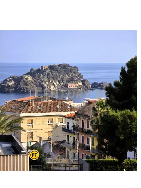 Кућа и околина; поглед