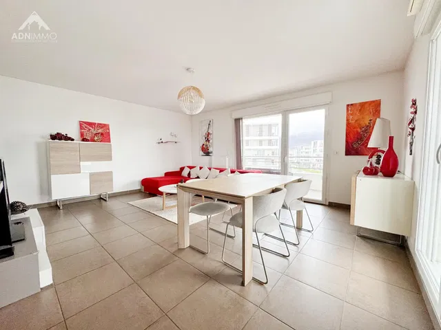 Wohnzimmer; fliesenboden, blick, tageslicht, moderner stil