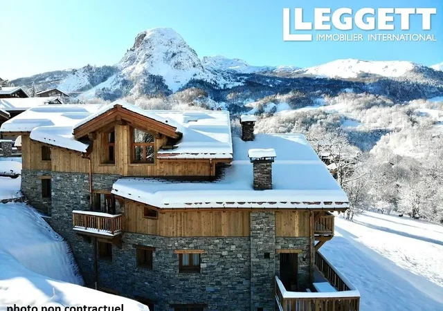 Casa e arredores; vista