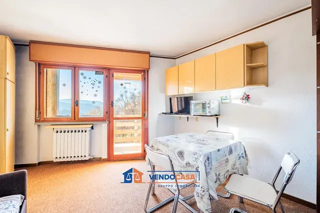 Keuken; uitzicht, natuurlijk licht