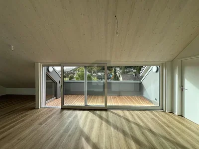 Balkon; blick, holzboden, tageslicht