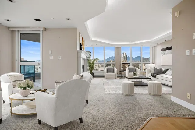 Salón; vista, luz natural, estilo moderno