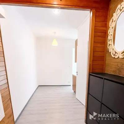 Kammer; tageslicht, holzbalken