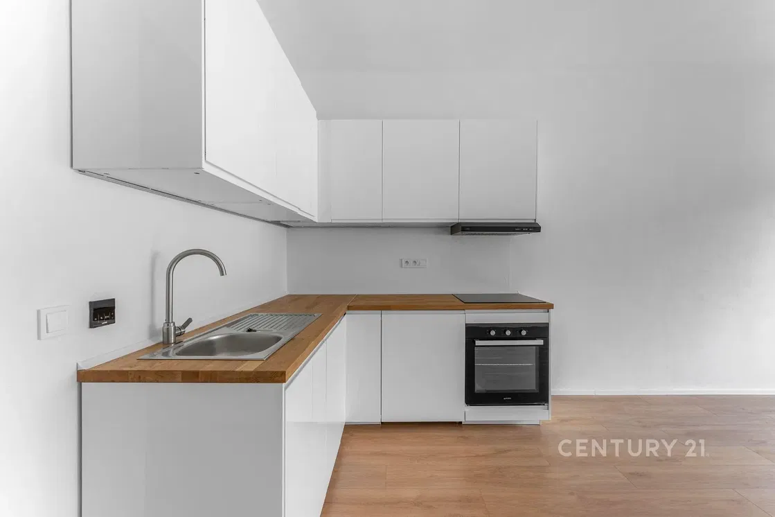 Küche; küchengeräte, renoviert, tageslicht, moderner stil