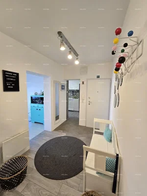 Vestiaire; lumière naturelle, style moderne