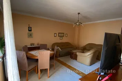 Σαλόνι; φυσικό φως, μοντέρνο στυλ