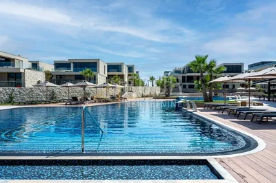 Haus und umgebung; blick, tageslicht