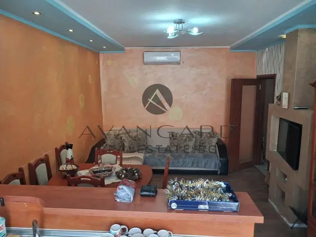 غرفة معيشة