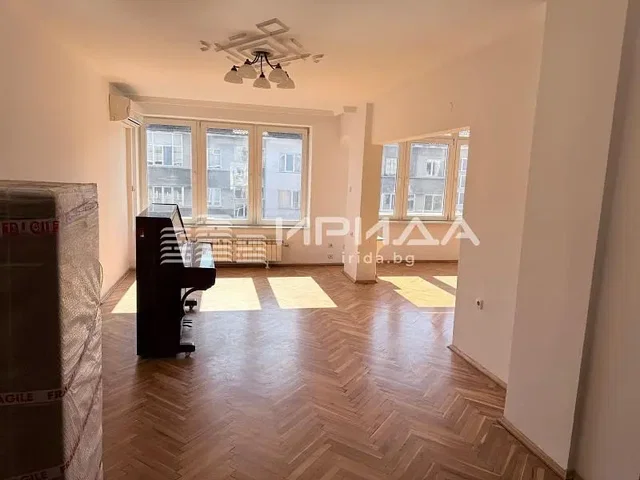 Дневна соба