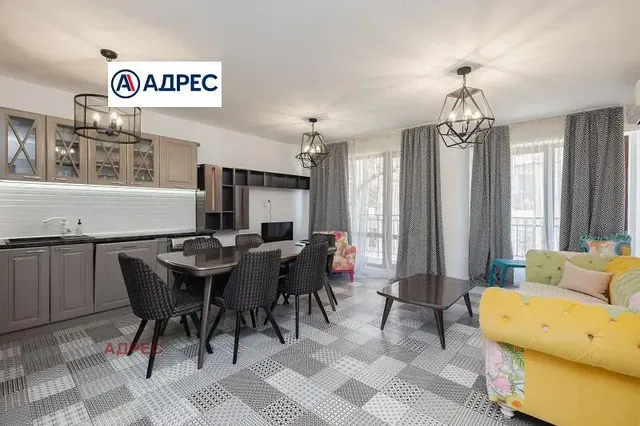 Дневна соба