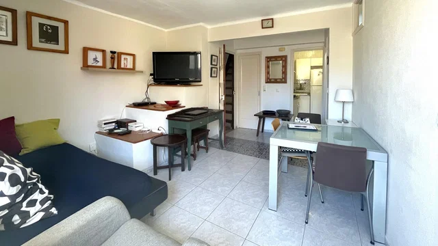 Salon