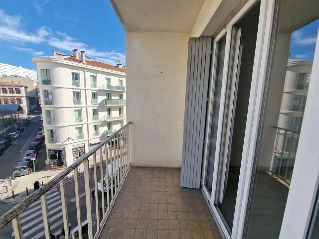 Σαλόνι