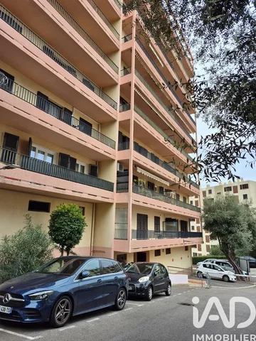 غرفة معيشة