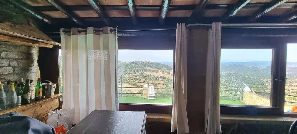 أخرى