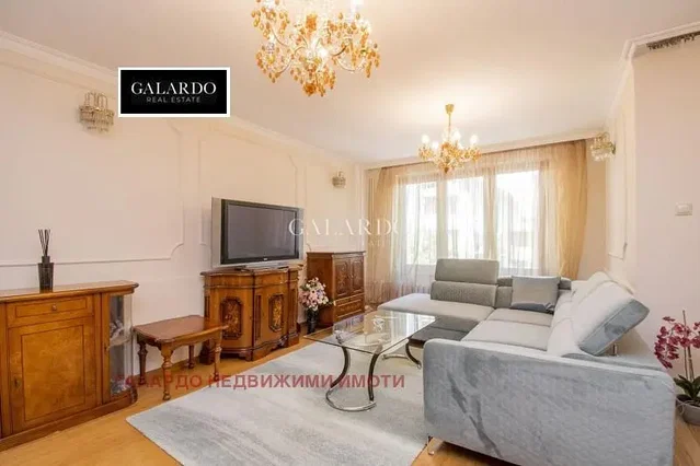 Salón