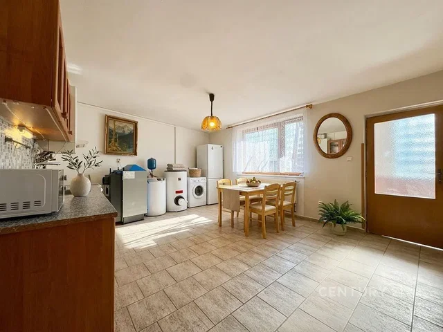 Altro