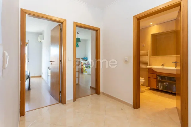 غرفة معيشة
