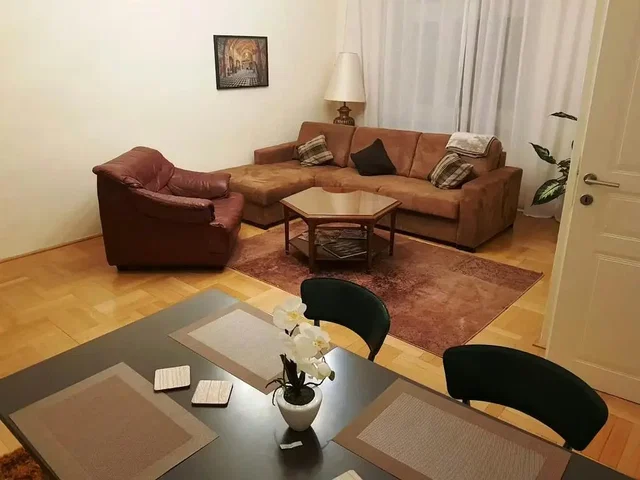 غرفة معيشة