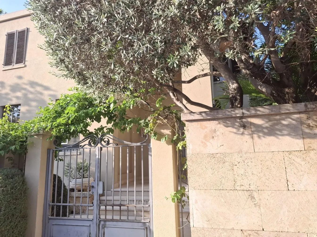 غرفة معيشة