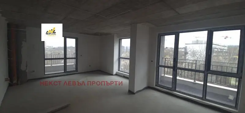 Хол