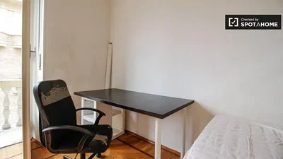 Salon