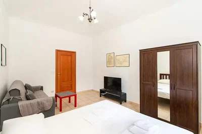Хол