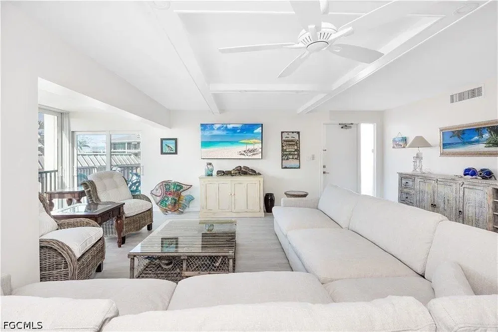Oturma odası