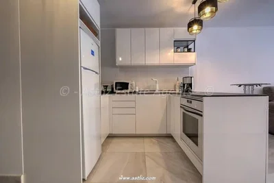 أخرى