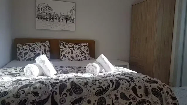 Хол