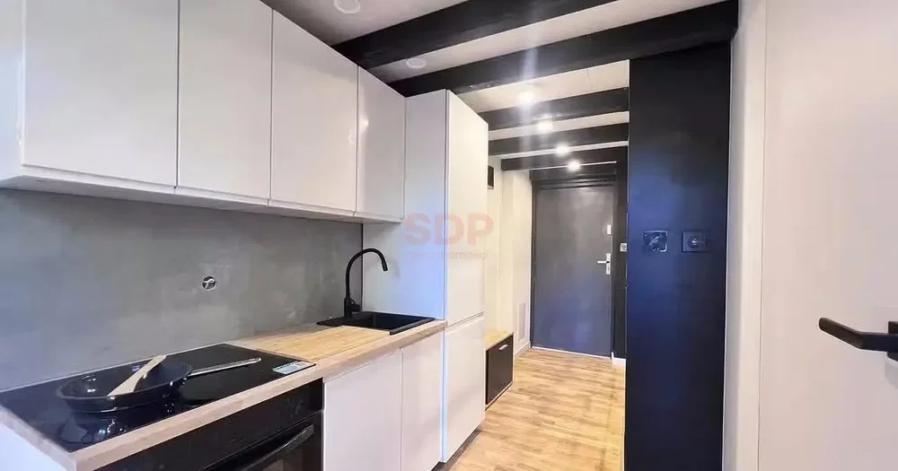 أخرى